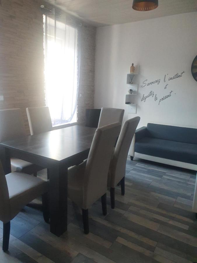 Bienvenue Chez Les Ch'Oups Le Loft 50 M2 Apartamento La Bourboule Exterior foto